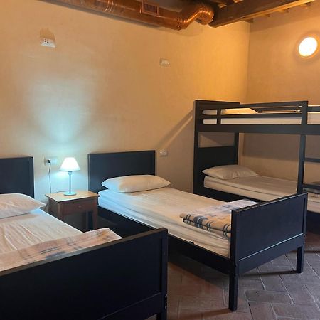 Ostello Contessa Ava Dei Lambardi Monteriggioni Ngoại thất bức ảnh