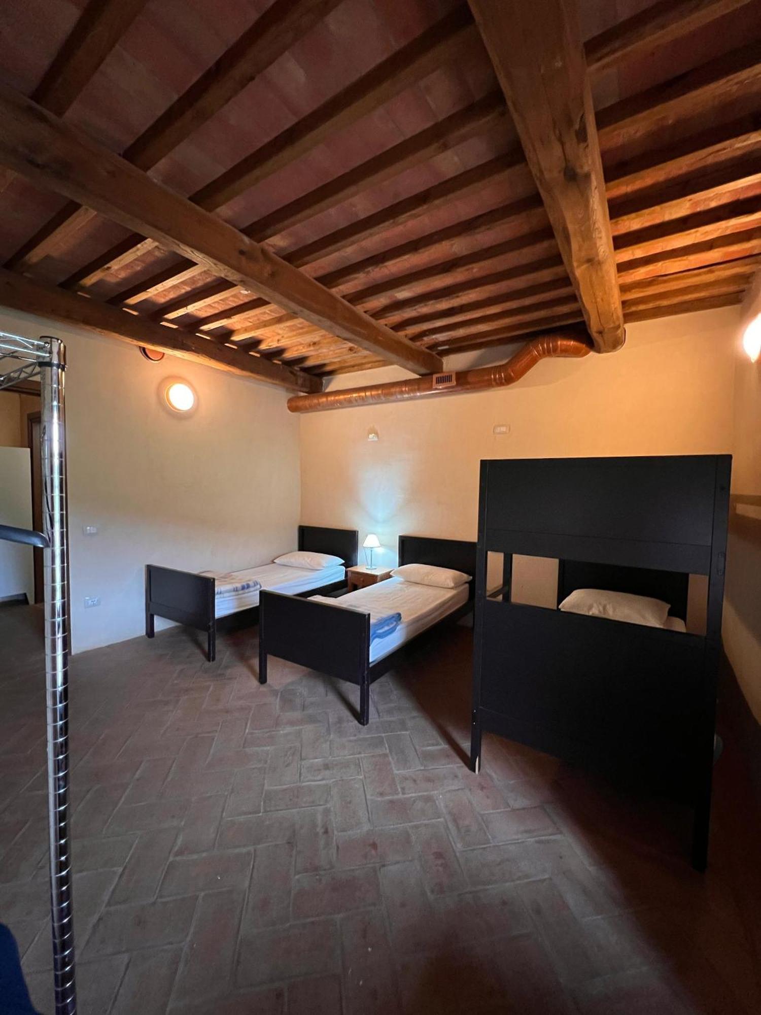 Ostello Contessa Ava Dei Lambardi Monteriggioni Ngoại thất bức ảnh
